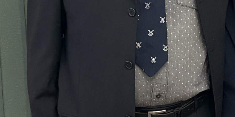 Post 325: Eeek! I’m in pain again.