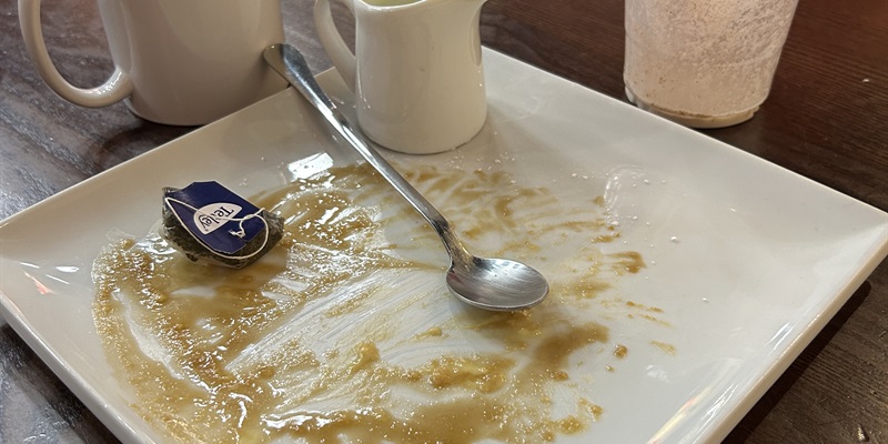 Post 354: Beds, chairs and teriyaki tofu.