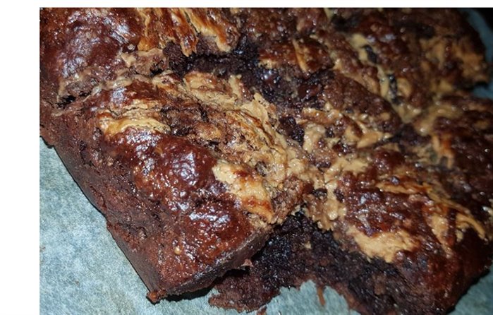  A close up image of a chocolate brownie.
